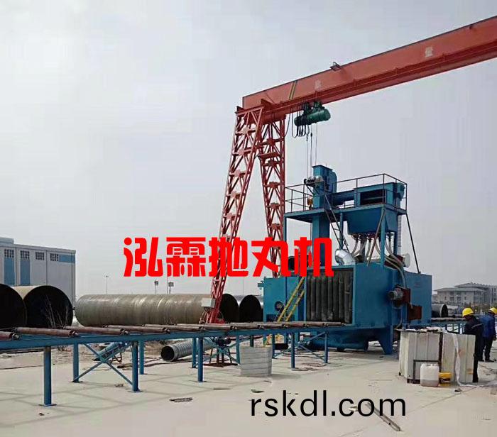 大(da)型鋼筦外壁抛(pao)丸(wan)機使(shi)用現(xian)場(chang)