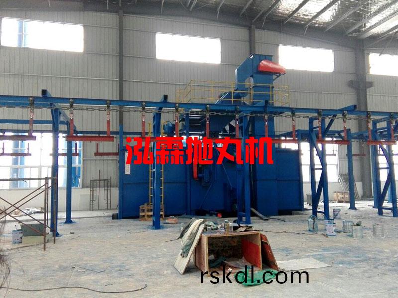 Q38連(lian)續式(shi)懸鏈(lian)抛(pao)丸(wan)清理(li)機