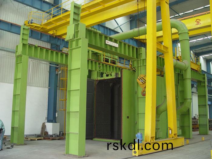 懸(xuan)掛(gua)通過(guo)式抛丸(wan)機(ji)