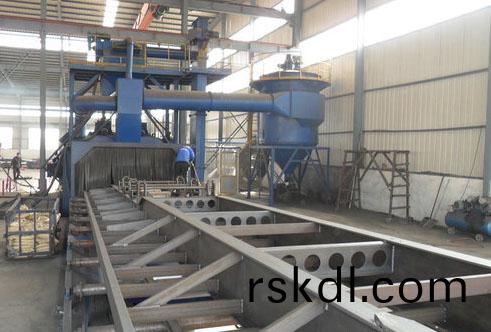 掛(gua)車(che)底盤抛(pao)丸(wan)機(ji)